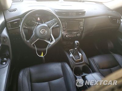 Zdjęcie 8 z 15 samochodu: 2018 NISSAN ROGUE SL VIN:JN8AT2MT1JW488860 - miniatura