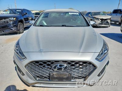 Piąte zdjęcie samochodu w środku: 2019 HYUNDAI SONATA SEL VIN:5NPE34AF9KH730678 - miniatura