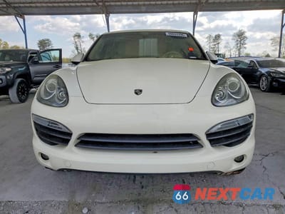 Piąte zdjęcie samochodu w środku: 2011 PORSCHE CAYENNE VIN:WP1AA2A28BLA01944 - miniatura