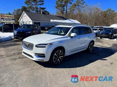 2021 VOLVO XC90 T8 RECHARGE INSCRIPTION EXPRESS YV4BR0CK7M1700459 - główne zdjęcie licytacji z USA - miniatura