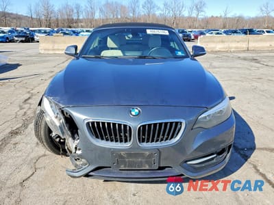 Piąte zdjęcie samochodu w środku: 2016 BMW 228 XI SULEV VIN:WBA1L9C5XGV325515 - miniatura