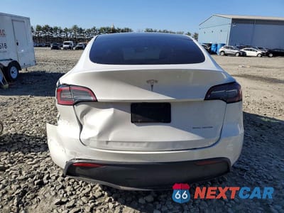 Zdjęcie 6 z 12 samochodu: 2023 TESLA MODEL Y VIN:7SAYGDEE8PA173058 - miniatura