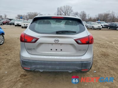 Zdjęcie 6 z 13 samochodu: 2018 NISSAN ROGUE SPORT SL VIN:JN1BJ1CR6JW289554 - miniatura