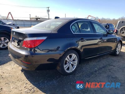 Trzecie zdjęcie samochodu z tyłu: 2010 BMW 528 XI VIN:WBANV1C56AC159056 - miniatura