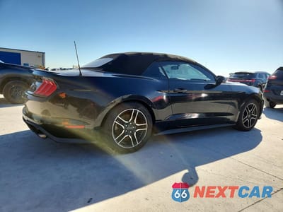 Trzecie zdjęcie samochodu z tyłu: 2018 FORD MUSTANG VIN:1FATP8UH8J5177039 - miniatura