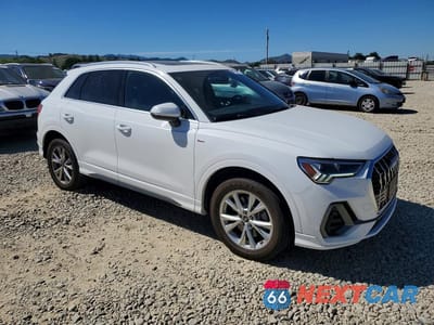 Czwarte zdjęcie samochodu z boku: 2023 AUDI Q3 PREMIUM S LINE 45 VIN:WA1DECF34P1045432 - miniatura