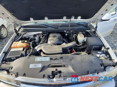 Zdjęcie 12 z 13 samochodu: 2005 CHEVROLET SUBURBAN C1500 VIN:3GNEC16Z15G220976 - miniatura