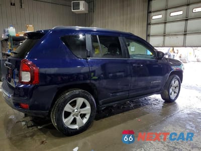 Trzecie zdjęcie samochodu z tyłu: 2015 JEEP COMPASS LATITUDE VIN:1C4NJDEB4FD291270 - miniatura