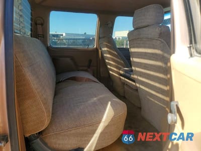 Zdjęcie 10 z 11 samochodu: 1990 FORD F350 VIN:2FTJW35G7LCA68268 - miniatura