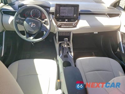 Zdjęcie 8 z 13 samochodu: 2022 TOYOTA COROLLA CROSS L VIN:7MUAAABG4NV011062 - miniatura