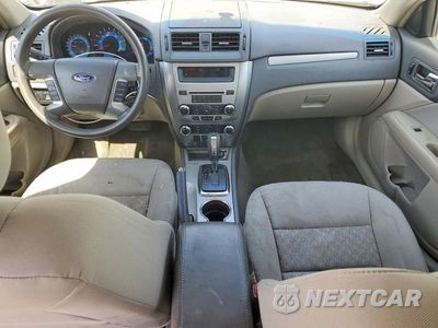 Zdjęcie 8 z 12 samochodu: 2010 FORD FUSION SE VIN:3FAHP0HA7AR409728 - miniatura