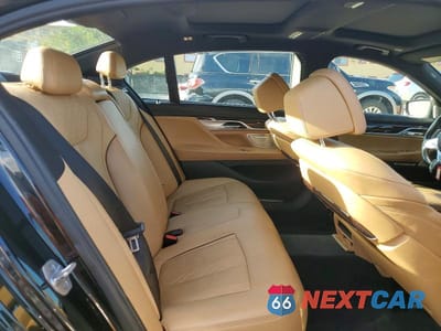 Zdjęcie 10 z 12 samochodu: 2018 BMW 750 XI VIN:WBA7F2C57JG423745 - miniatura