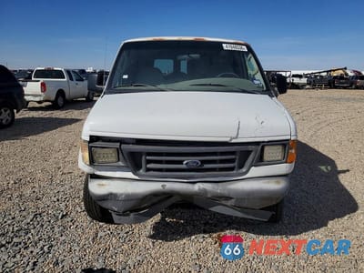 Piąte zdjęcie samochodu w środku: 2003 FORD ECONOLINE E250 VAN VIN:1FTNE24L33HB97467 - miniatura