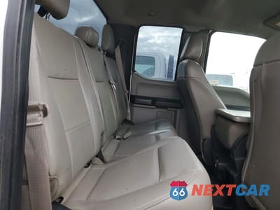 Zdjęcie 10 z 12 samochodu: 2019 FORD F350 SUPER DUTY UTILITY / SERVICE TRUCK VIN:1FD7X3ET8KEF23234 - miniatura