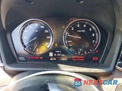 Zdjęcie 9 z 13 samochodu: 2021 BMW X1 XDRIVE28I VIN:WBXJG9C06M5T33833 - miniatura