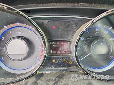 Zdjęcie 9 z 13 samochodu: 2013 HYUNDAI SONATA SE VIN:5NPEC4AC3DH669627 - miniatura