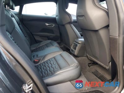 Zdjęcie 10 z 12 samochodu: 2024 AUDI E-TRON GT PREMIUM PLUS VIN:WAUCJBFW8R7003716 - miniatura