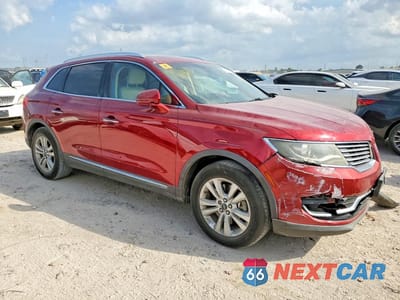 Czwarte zdjęcie samochodu z boku: 2018 LINCOLN MKX PREMIERE VIN:2LMPJ6JR3JBL31733 - miniatura