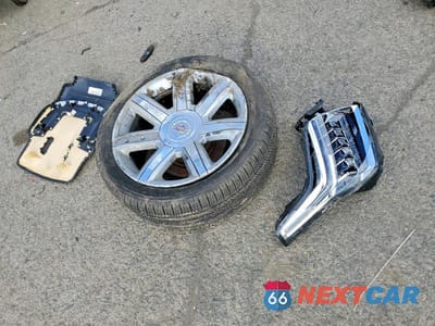 Zdjęcie 13 z 14 samochodu: 2015 CADILLAC ESCALADE ESV LUXURY VIN:1GYS4HKJ7FR194767 - miniatura
