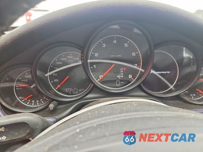 Zdjęcie 9 z 12 samochodu: 2015 PORSCHE PANAMERA 2 VIN:WP0AA2A7XFL005562 - miniatura