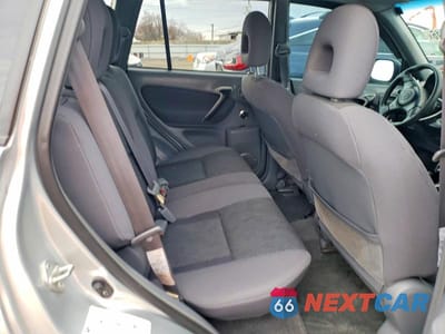 Zdjęcie 11 z 13 samochodu: 2001 TOYOTA RAV4 BASE VIN:JTEHH20V716008044 - miniatura