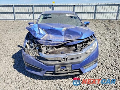 Piąte zdjęcie samochodu w środku: 2016 HONDA CIVIC LX VIN:19XFC2F56GE014972 - miniatura