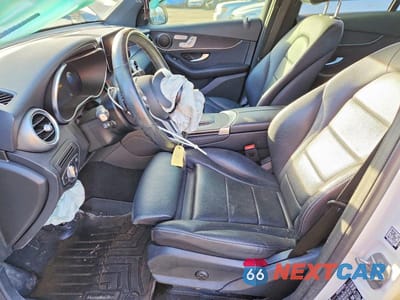 Zdjęcie 7 z 13 samochodu: 2021 MERCEDES-BENZ GLC 300 4MATIC VIN:W1N0G8EB7MV264063 - miniatura