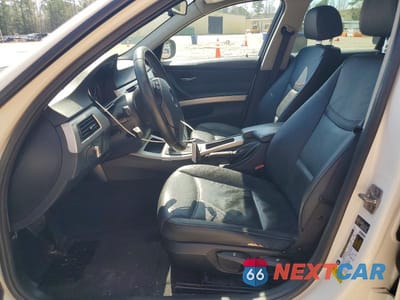 Zdjęcie 7 z 11 samochodu: 2011 BMW 328 I VIN:WBAPH7C51BE683434 - miniatura