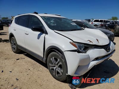 Czwarte zdjęcie samochodu z boku: 2018 TOYOTA RAV4 LE VIN:JTMZFREV4JJ729595 - miniatura