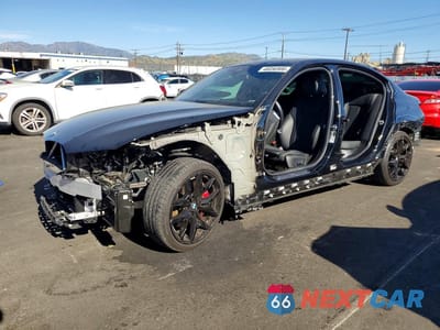 2025 BMW 330I 3MW69CW02S8F09344 - główne zdjęcie licytacji z USA - miniatura