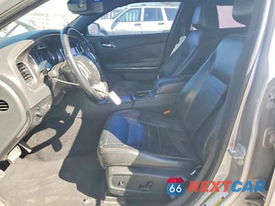 Zdjęcie 7 z 12 samochodu: 2011 DODGE CHARGER R VIN:2B3CL5CT1BH519789 - miniatura