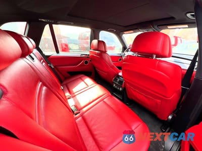 Zdjęcie 6 z 10 samochodu: 2013 BMW X5 M VIN:5YMGY0C57DLL15713 - miniatura