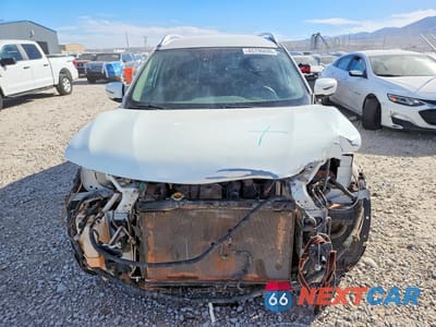 Piąte zdjęcie samochodu w środku: 2020 NISSAN ROGUE SV VIN:KNMAT2MV6LP517845 - miniatura