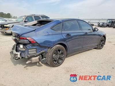 Trzecie zdjęcie samochodu z tyłu: 2025 HONDA ACCORD SE VIN:1HGCY1F4XSA007350 - miniatura