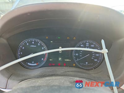 Zdjęcie 9 z 12 samochodu: 2015 HYUNDAI GENESIS 5.0L VIN:KMHGN4JF0FU051585 - miniatura