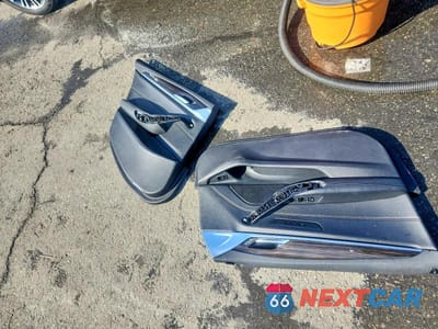 Zdjęcie 12 z 13 samochodu: 2018 BMW 530 XI VIN:WBAJA7C57JWA73303 - miniatura