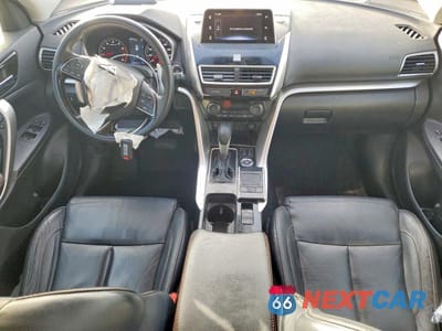 Zdjęcie 8 z 13 samochodu: 2019 MITSUBISHI ECLIPSE CROSS SE VIN:JA4AT5AA8KZ050234 - miniatura