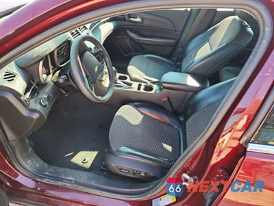 Zdjęcie 7 z 12 samochodu: 2016 CHEVROLET MALIBU LIMITED LT VIN:1G11C5SAXGF134688 - miniatura