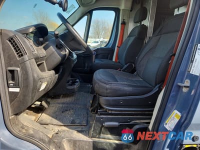 Zdjęcie 7 z 14 samochodu: 2020 RAM PROMASTER 3500 3500 HIGH VIN:3C6URVJG1LE145020 - miniatura