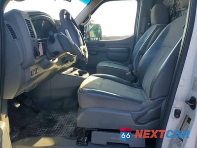 Zdjęcie 7 z 12 samochodu: 2014 NISSAN NV 2500 UTILITY / SERVICE VAN VIN:1N6AF0LX7EN103743 - miniatura