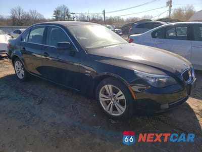 Czwarte zdjęcie samochodu z boku: 2010 BMW 528 XI VIN:WBANV1C56AC159056 - miniatura