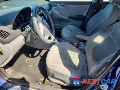 Zdjęcie 7 z 12 samochodu: 2017 HYUNDAI ACCENT SE VIN:KMHCT4AEXHU206769 - miniatura