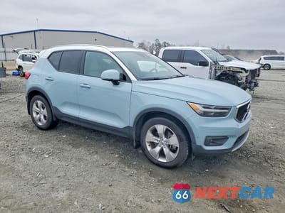 Czwarte zdjęcie samochodu z boku: 2019 VOLVO XC40 T4 MOMENTUM VIN:YV4AC2HK7K2090006 - miniatura