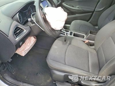 Zdjęcie 7 z 11 samochodu: 2017 CHEVROLET CRUZE LS VIN:1G1BC5SM5H7201398 - miniatura