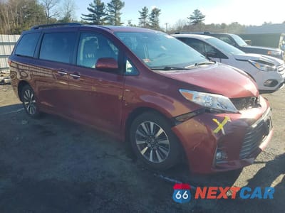 Czwarte zdjęcie samochodu z boku: 2019 TOYOTA SIENNA XLE PREMIUM 7-PASSENGER VIN:5TDDZ3DC9KS215356 - miniatura