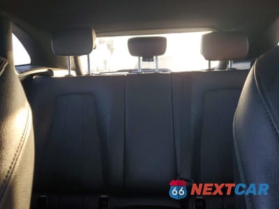 Zdjęcie 10 z 12 samochodu: 2022 MERCEDES-BENZ GLA 250 4MATIC VIN:W1N4N4HB8NJ317485 - miniatura