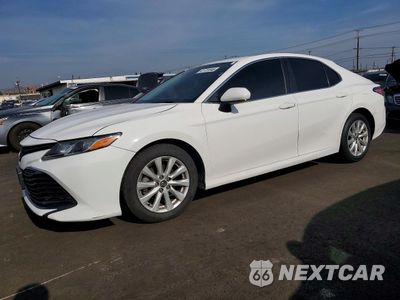 2019 TOYOTA CAMRY 4T1B11HK3KU240541 - główne zdjęcie licytacji z USA - miniatura