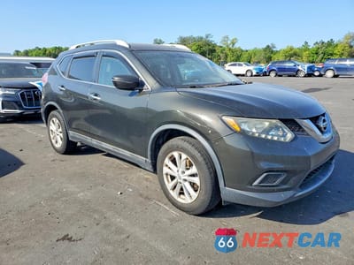 Czwarte zdjęcie samochodu z boku: 2016 NISSAN ROGUE SV VIN:5N1AT2MTXGC893746 - miniatura