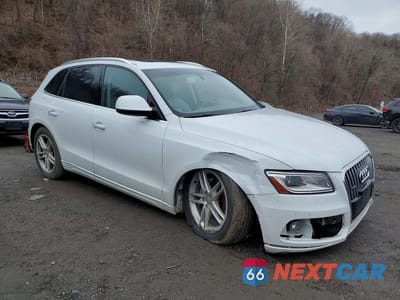 Czwarte zdjęcie samochodu z boku: 2017 AUDI Q5 PREMIUM PLUS VIN:WA1L2AFP8HA032759 - miniatura