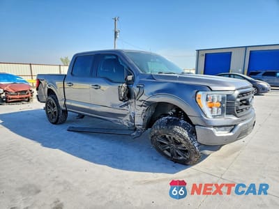 Czwarte zdjęcie samochodu z boku: 2021 FORD F150 SUPERCREW VIN:1FTEW1C54MFA41056 - miniatura